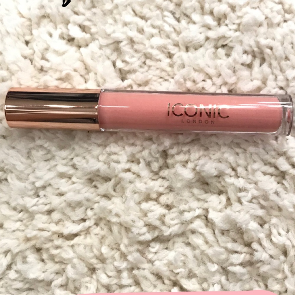 Iconic London lip plumping gloss